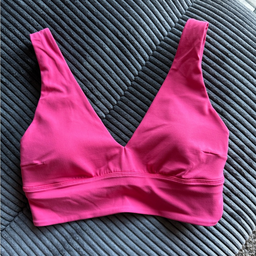 Lululemon Align V-Neck Bra. Size 8. Brand New, Worn Once. Color Glaze Pink.